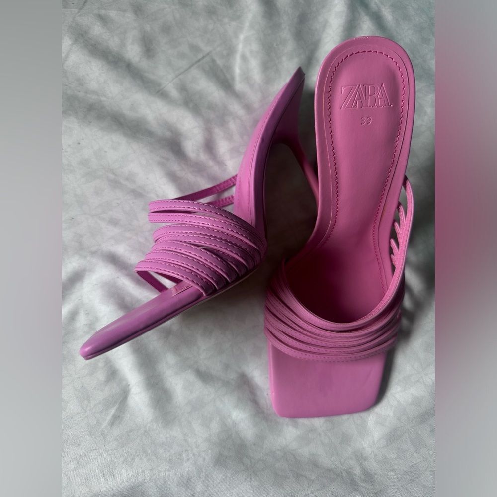 ZARA Barbie pink strappy fancy heels sandals open square toe